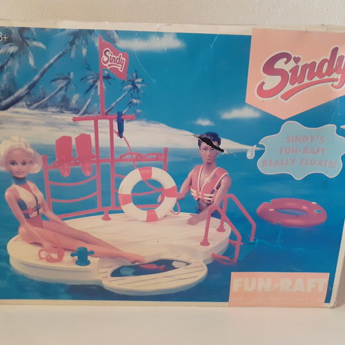 Sindy Fun Raft set by Hasbro 1993, sealed