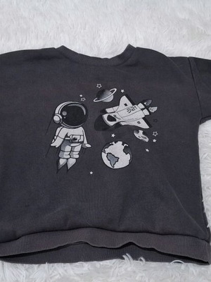 Boys' sweatshirts and pullover used, size 5, pack of 4
