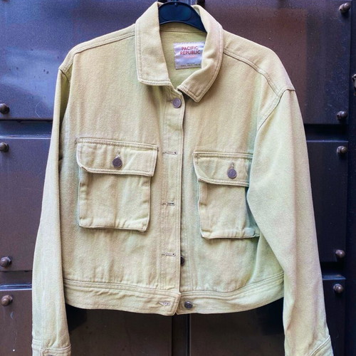 Denim jacket Stradivarius green like new, size S