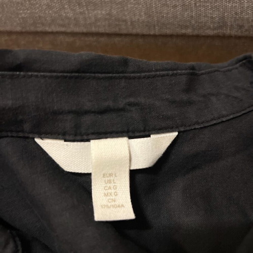 H&M Black Tunic Large like new with V neckline