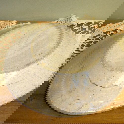 Αντικέ κεραμικό πιάτο από την Απουλία τέλους 19ου αιώνα μεταχειρισμένο