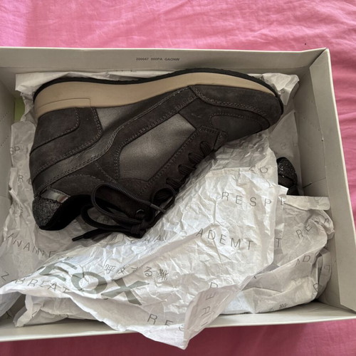 Geox women's platform ankle boots, size 38, grey