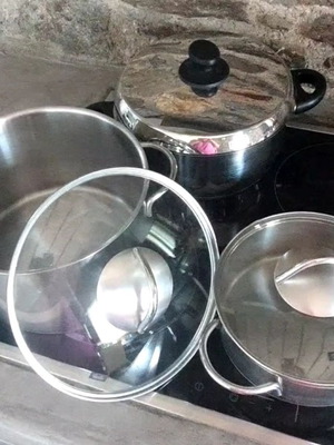 Fissler large and small pots and Pyramis fryer like new