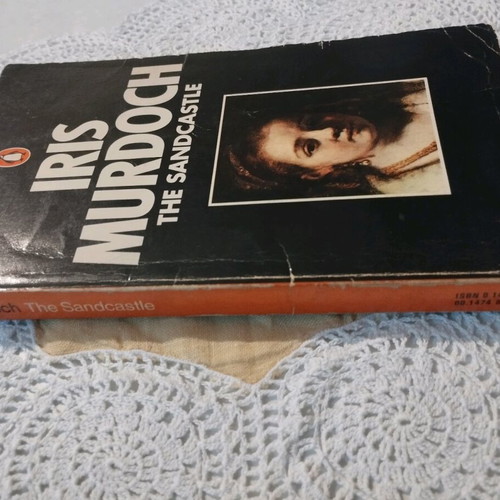 The Sandcastle by Iris Murdoch, vintage Penguin US Edition 1983, like new, English