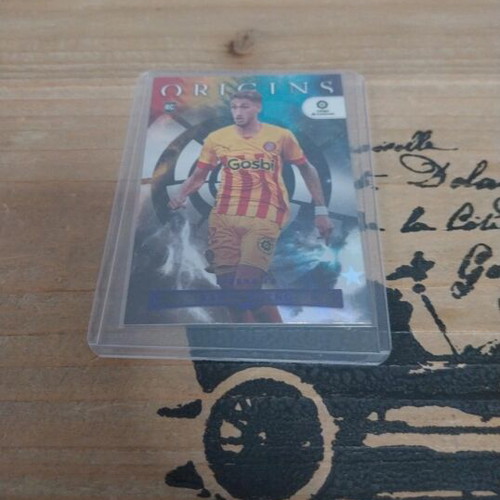 Santi Bueno Panini Origins card like new