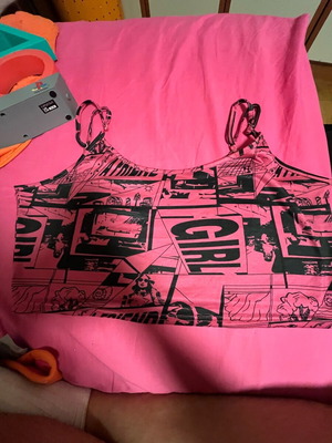 Shein top like new, size XL, black and pink