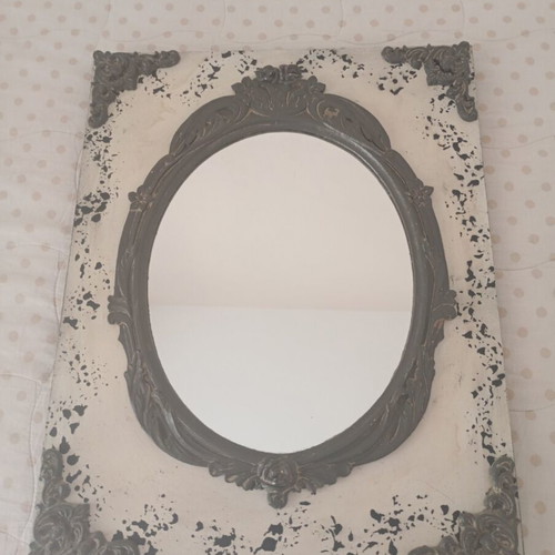 Vintage mirror 36×46 like new