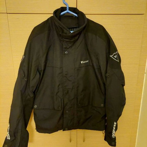 Motorcycle jacket used for men with removable lining