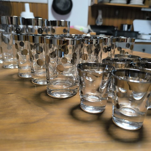 Vintage set of 24 Mid-Century Modern glasses with silver/platinum rim and polka dot design