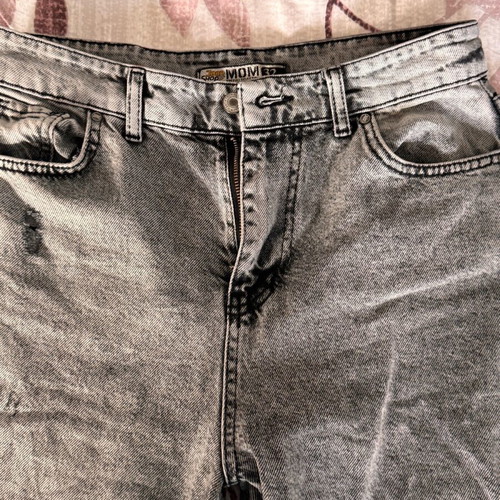 Women's jeans like new, gray with distressed look