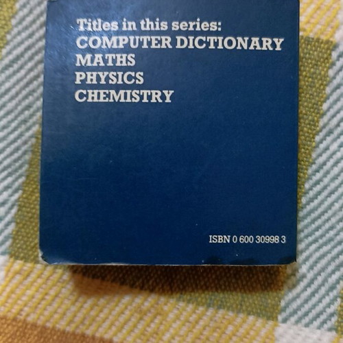 Mini book 2500 Maths Formulae used, English