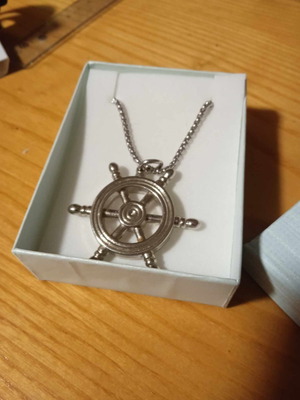 Silver men's necklace with chain new