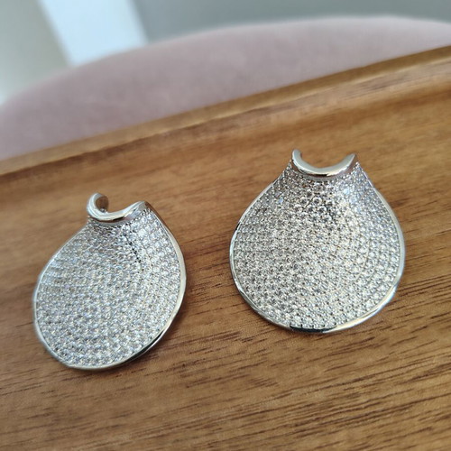 Silver plated earrings with zircon stones