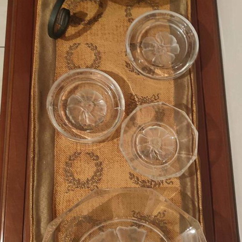 Kosta Boda set of 2 decorative items and 2 ashtrays like new