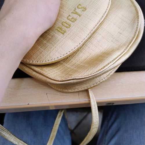 Small crossbody bag used, gold color