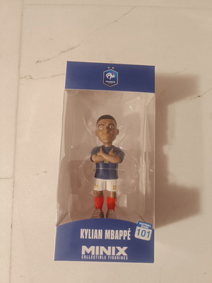 Minix Kylian Mbappe collectible figurine like new