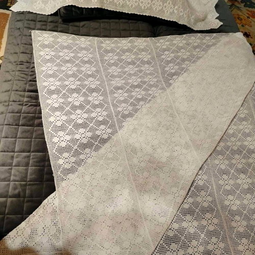 Handmade large white blanket new