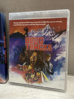 Blood Tracks Blu-ray like new, thriller horror with English subtitles
