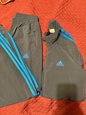 Adidas set new, size 11-12 years, blue