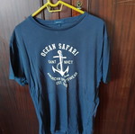 Gant T Shirt like new, size L, white and blue