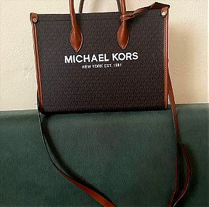Μεγάλη τσάντα Michael Kors