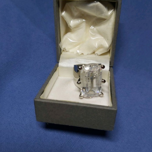 Ring women's with Daniel Swarovski crystal used, silver