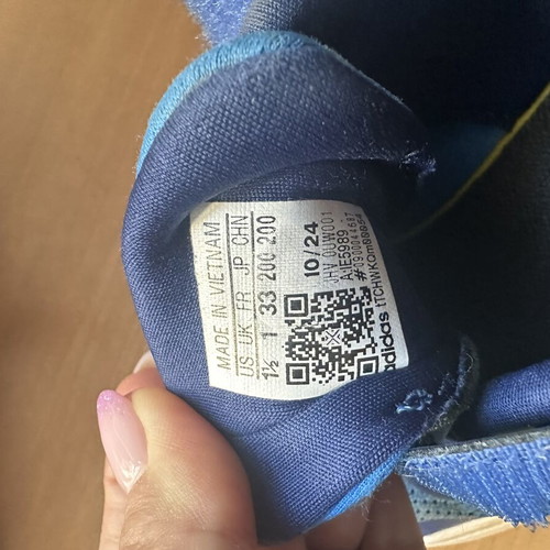 Adidas kids' athletic shoes like new, size 33, blue