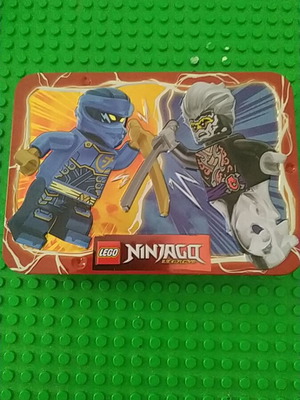 Lego Ninjago Jay vs Cinder figures new in box set of 2