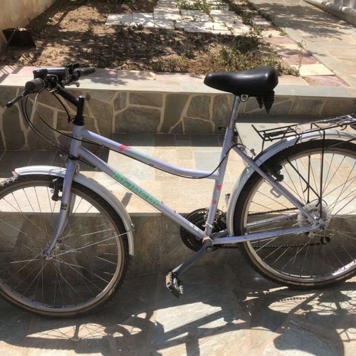 Bianchi women's city bicycle used with 26 inch wheels and gears