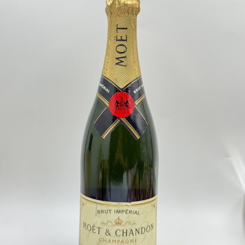 Moët & Chandon Champagne Bottle 750ml new, collectible vintage