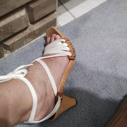 38, Replay platform sandals or clogs in very good condition, with a heel height of 8 cm.