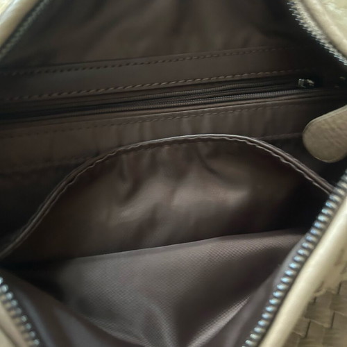 Shoulder bag made of eco leather new, beige