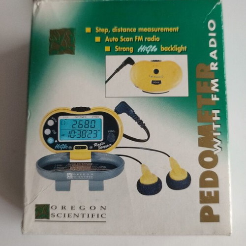Oregon Scientific PE316FM Vintage Pedometer with FM Radio new