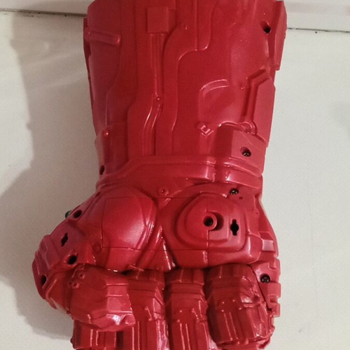 Marvel Avengers Thanos Glove with sound and light like new