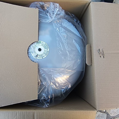 Reflex NG expansion tank 80 liters new for heating