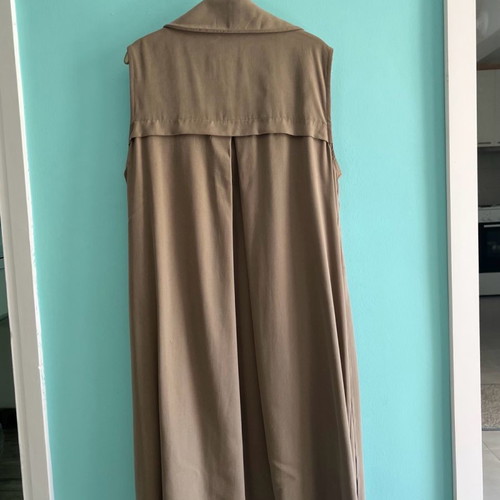 Gizia sleeveless trench coat new, khaki, size M