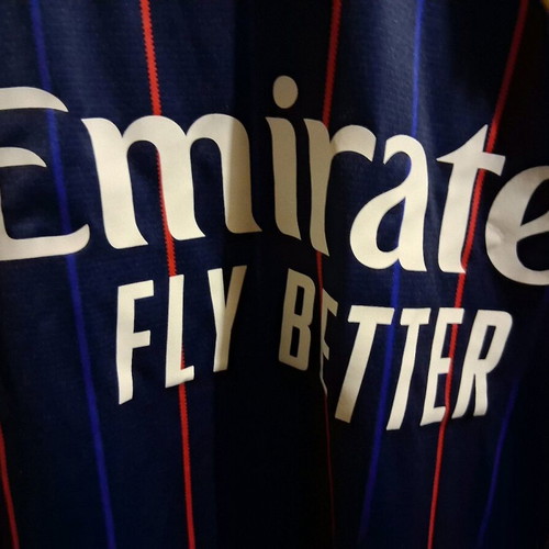 Lyon jersey new, size Large, authentic