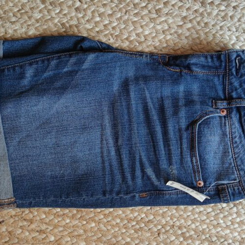 Aeropostale denim bermuda shorts new, size 40