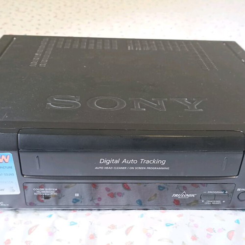 Sony SLV-E290EG Hi-Fi Stereo μεταχειρισμένο, για επισκευή με τηλεχειριστήριο