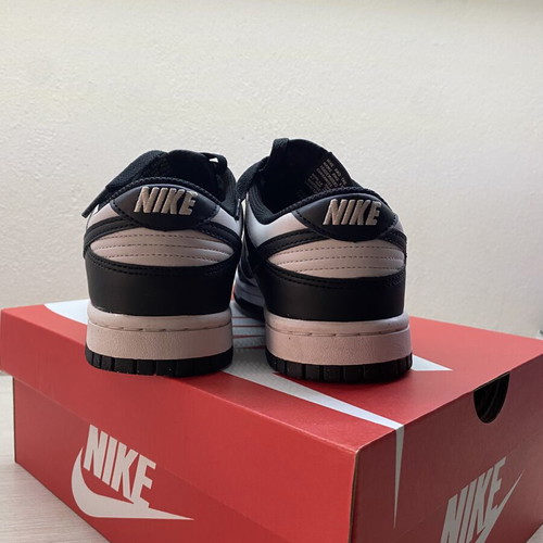 Nike Dunk Low Panda sneakers like new, size 38, black and white