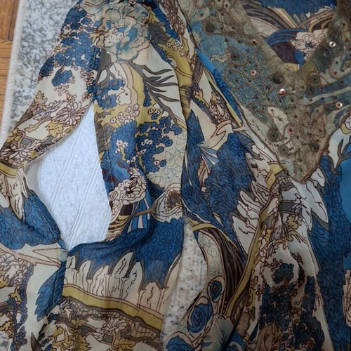 Zephirus Boho blouse 100% viscose like new, size Large