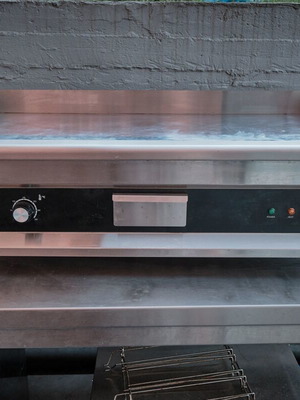 Karamco Electric Griddle 6kW Chrome Plate like new