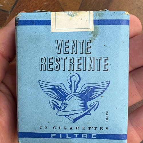 Πακέτο τσιγάρων Vente Restrente σαν καινούργιο, κλειστό