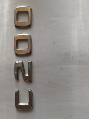 Σετ σήμα C 200 Mercedes Benz μεταχειρισμένο, γνήσια κομμάτια