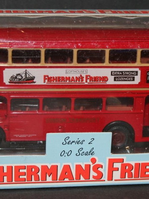 EFE Fisherman's Friend London Transport Bus нов, мащаб 1:76