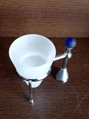 Mounted tumbler holder new, chrome-plated brass and glass