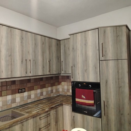 Complete kitchen with built-in oven and gas stove, like new