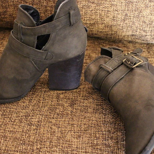 Ankle boots used, sizes 36 and 37