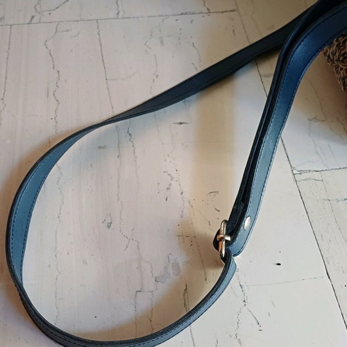 Handmade straw shoulder bag beige and blue with inner lining
