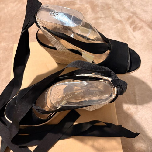 Ugg black platform shoes like new